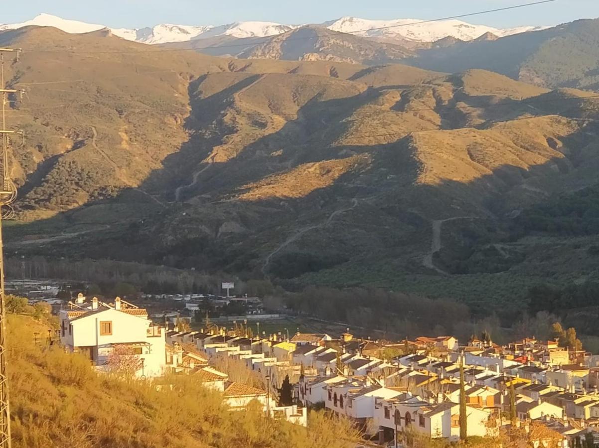 Casa Ideal Familias Y Grupos Con Balcones Exterior Soleada Patios Cerca Alhambra, Sierra Nevada, Rio Genil, Lancha Del Genil, Parque Llano Y Reloj Del Sol Con Barbacoas, Campo De Futbol, Circuito Gimnasia Διαμέρισμα Γρανάδα Εξωτερικό φωτογραφία