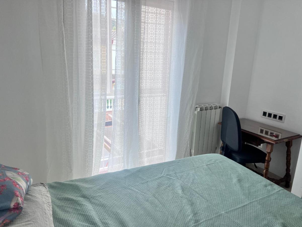 Casa Ideal Familias Y Grupos Con Balcones Exterior Soleada Patios Cerca Alhambra, Sierra Nevada, Rio Genil, Lancha Del Genil, Parque Llano Y Reloj Del Sol Con Barbacoas, Campo De Futbol, Circuito Gimnasia Διαμέρισμα Γρανάδα Εξωτερικό φωτογραφία