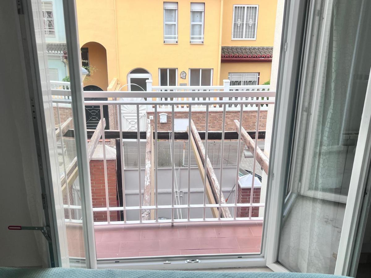 Casa Ideal Familias Y Grupos Con Balcones Exterior Soleada Patios Cerca Alhambra, Sierra Nevada, Rio Genil, Lancha Del Genil, Parque Llano Y Reloj Del Sol Con Barbacoas, Campo De Futbol, Circuito Gimnasia Διαμέρισμα Γρανάδα Εξωτερικό φωτογραφία