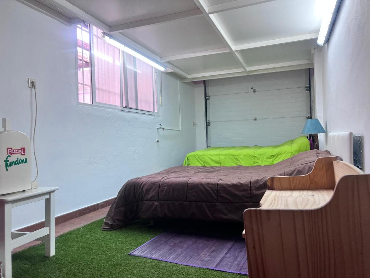 Casa Ideal Familias Y Grupos Con Balcones Exterior Soleada Patios Cerca Alhambra, Sierra Nevada, Rio Genil, Lancha Del Genil, Parque Llano Y Reloj Del Sol Con Barbacoas, Campo De Futbol, Circuito Gimnasia Διαμέρισμα Γρανάδα Εξωτερικό φωτογραφία
