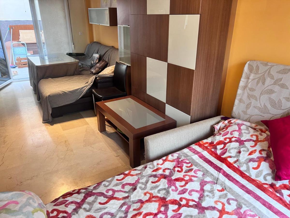 Casa Ideal Familias Y Grupos Con Balcones Exterior Soleada Patios Cerca Alhambra, Sierra Nevada, Rio Genil, Lancha Del Genil, Parque Llano Y Reloj Del Sol Con Barbacoas, Campo De Futbol, Circuito Gimnasia Διαμέρισμα Γρανάδα Εξωτερικό φωτογραφία