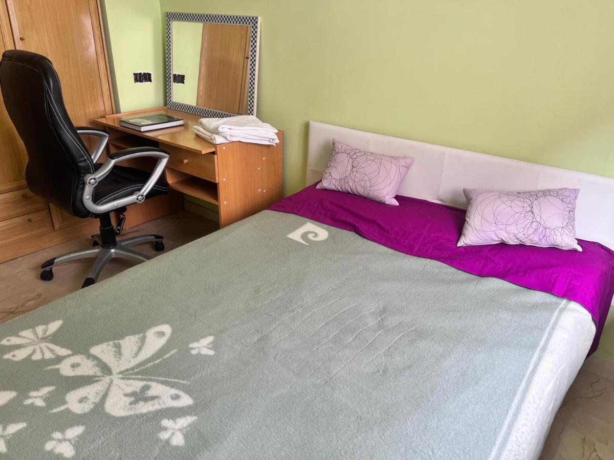 Casa Ideal Familias Y Grupos Con Balcones Exterior Soleada Patios Cerca Alhambra, Sierra Nevada, Rio Genil, Lancha Del Genil, Parque Llano Y Reloj Del Sol Con Barbacoas, Campo De Futbol, Circuito Gimnasia Διαμέρισμα Γρανάδα Εξωτερικό φωτογραφία