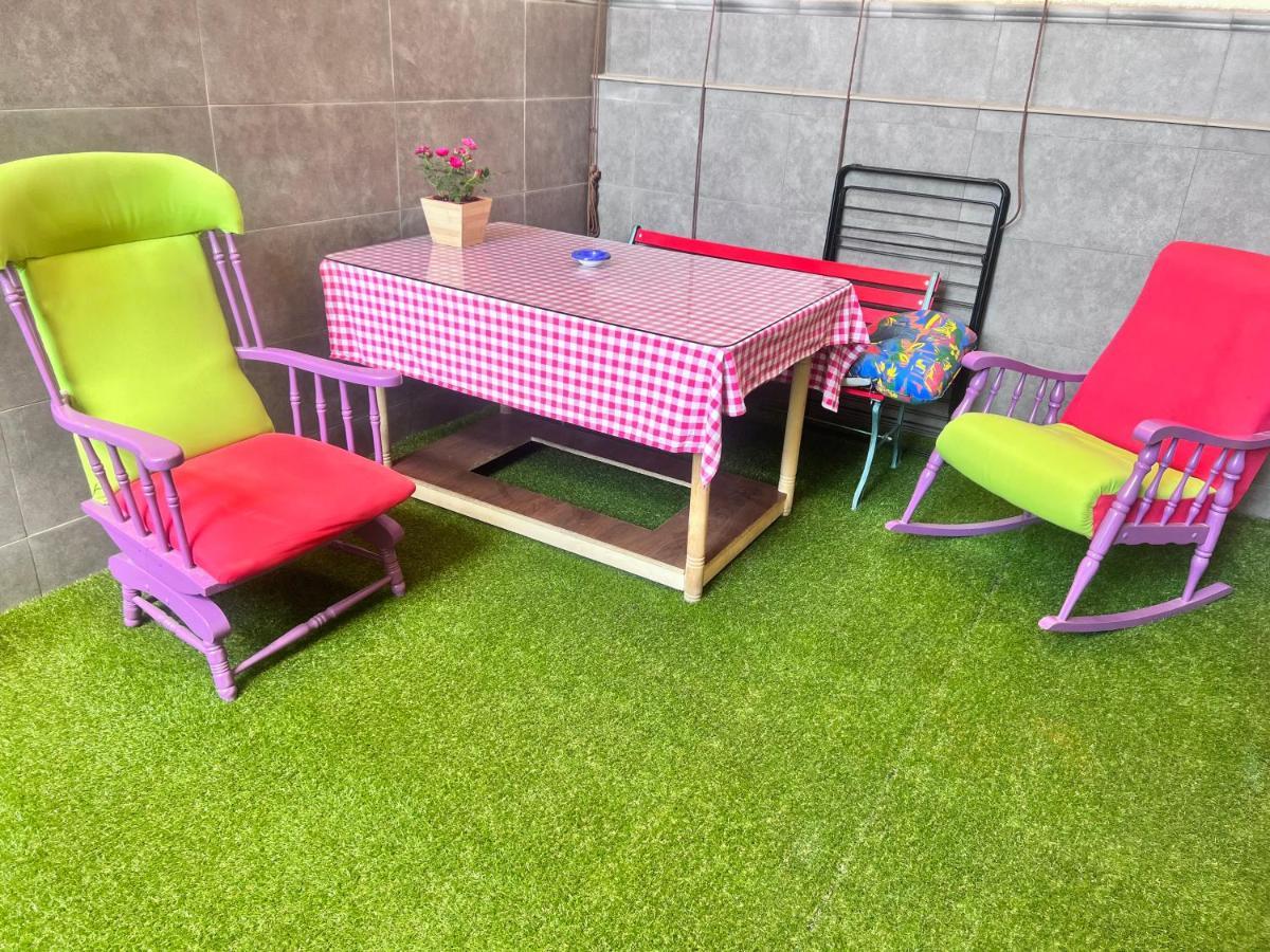 Casa Ideal Familias Y Grupos Con Balcones Exterior Soleada Patios Cerca Alhambra, Sierra Nevada, Rio Genil, Lancha Del Genil, Parque Llano Y Reloj Del Sol Con Barbacoas, Campo De Futbol, Circuito Gimnasia Διαμέρισμα Γρανάδα Εξωτερικό φωτογραφία